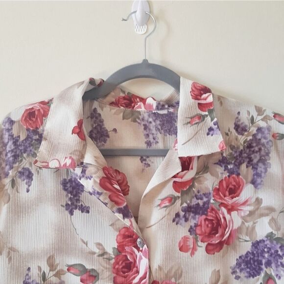 Vintage Floral Short Sleeve Button Down - Picture 3 of 4
